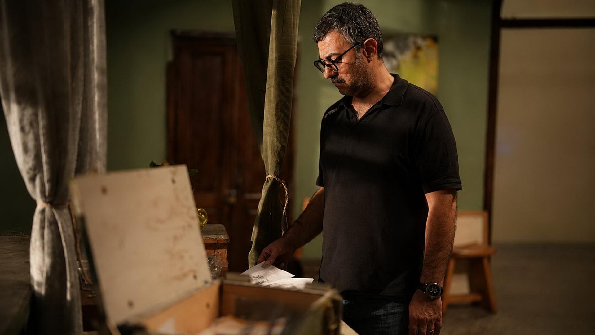 فیلم کوتاه همه رنگ ها سیاه هستند