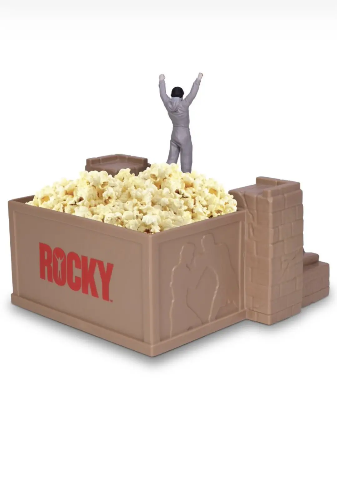 ظرف پاپ‌کورن با طرح شخصیت راکی (Rocky) و پاپ‌کورن پر شده