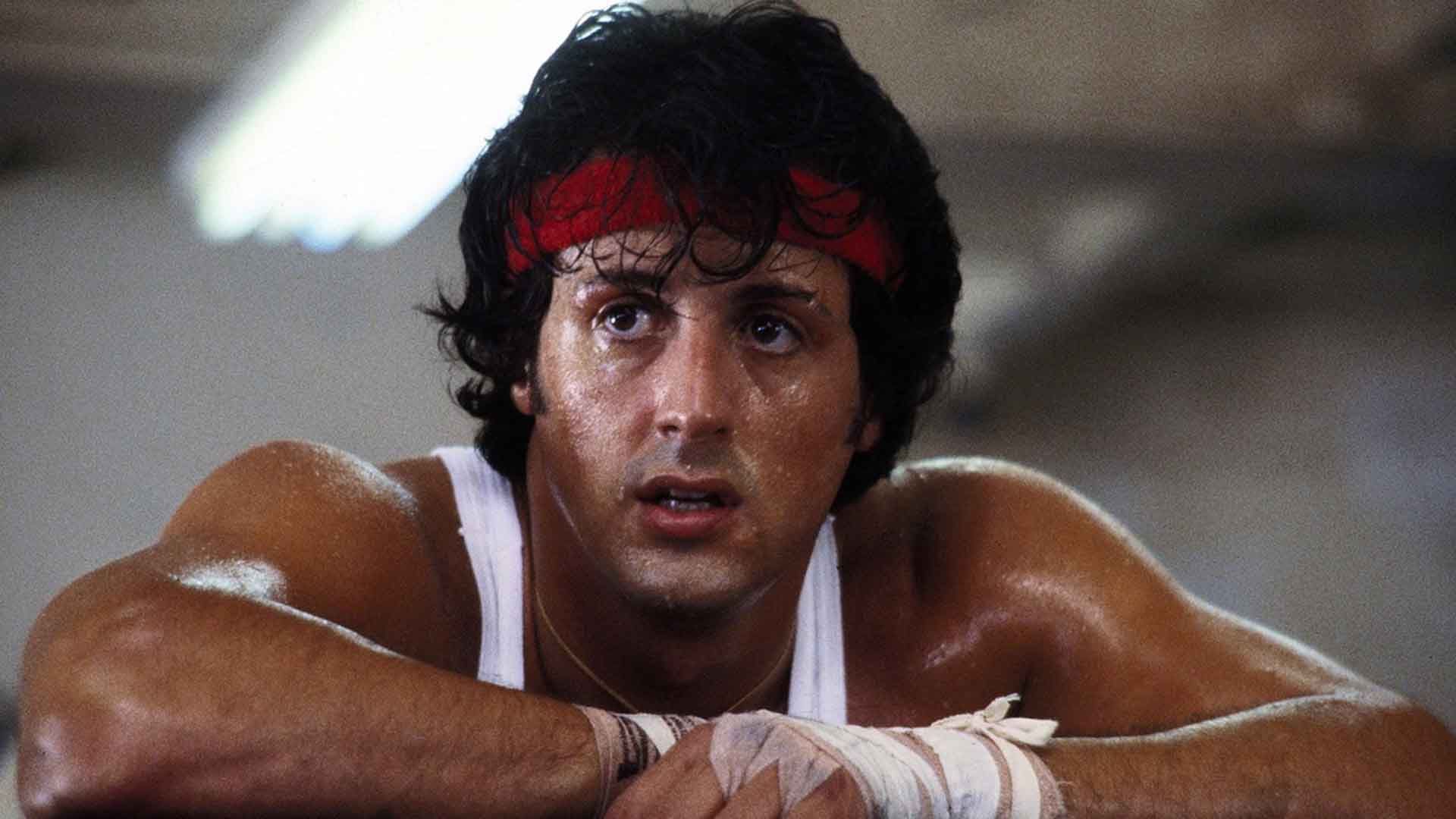 سیلوستر استالونه در نقش راکی بالبوآ در فیلم Rocky II