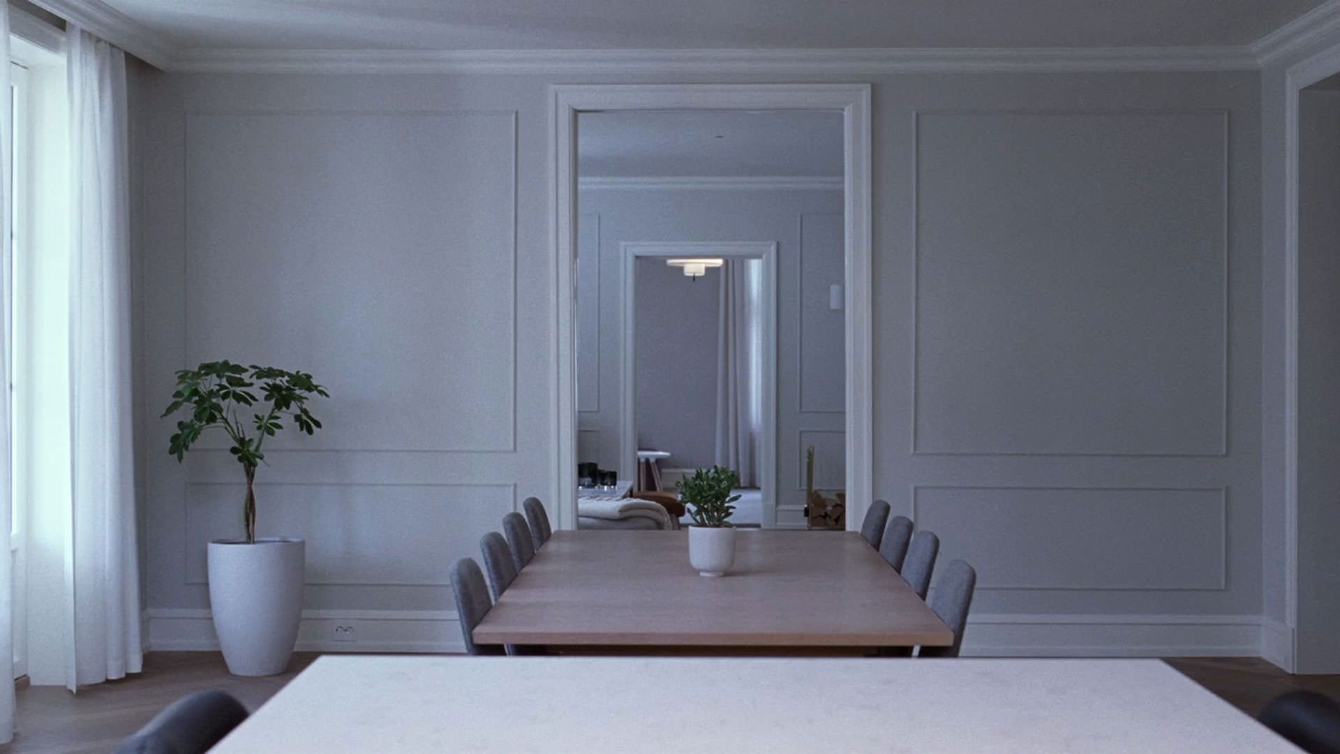 خانه‌ای به رنگ سفید در فیلم ارزش عاطفی یواکیم تریه