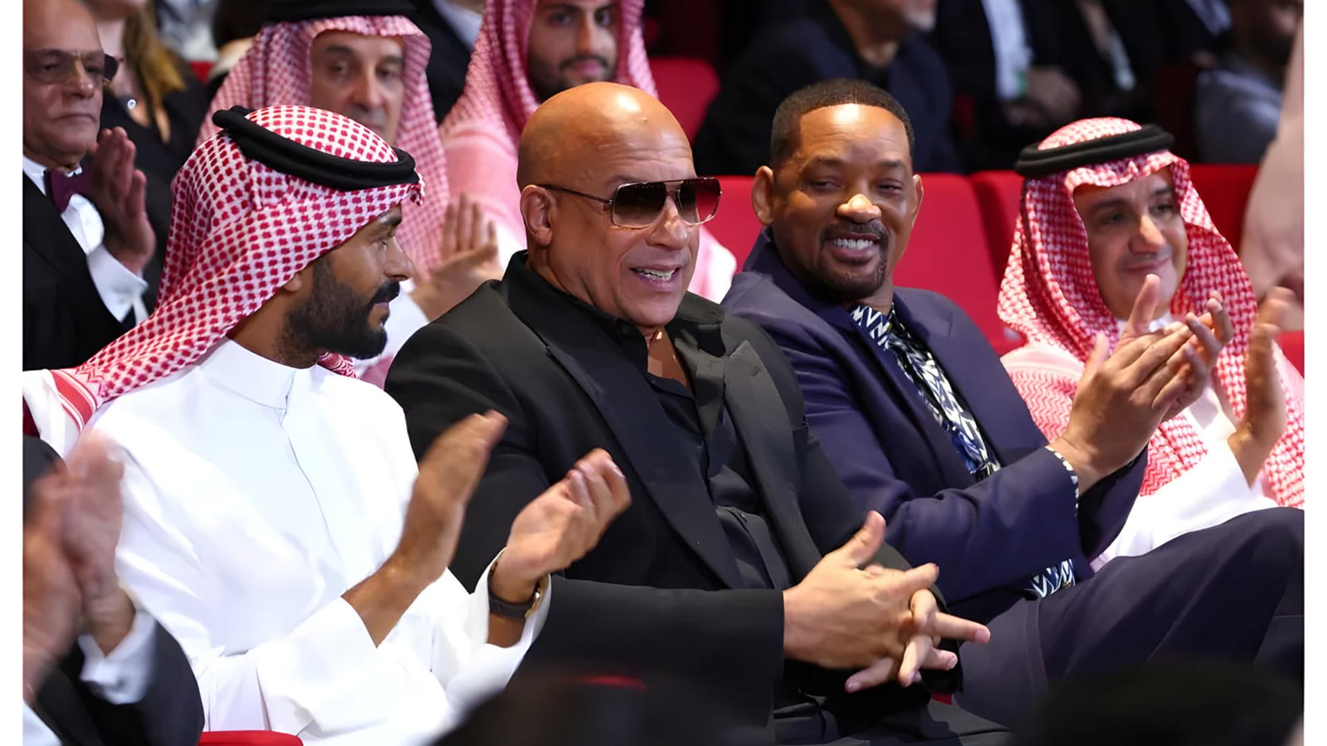 وین دیزل (Vin Diesel) و ویل اسمیت (Will Smith) در سالن جشنواره فیلم دریای سرخ عربستان (Red Sea Film Festival)