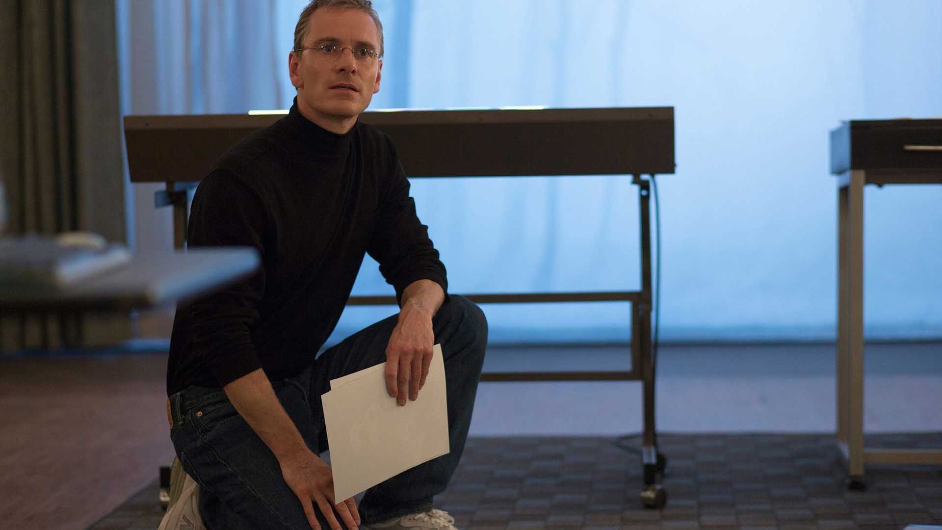 مایکل فاسبندر در نقش استیو جابز در فیلم Steve Jobs