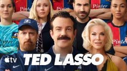 بازیگران سریال تد لاسو (Ted Lasso) در کنار یکدیگر