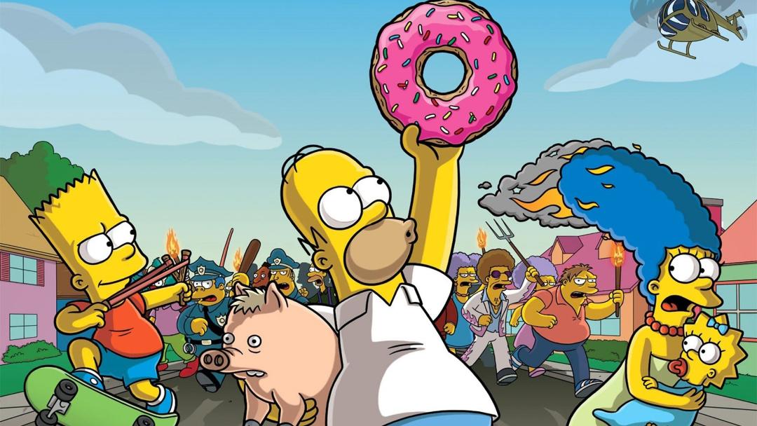 هومر سیمپسون (Homer Simpson) در میان جمعیت با یک دونات صورتی