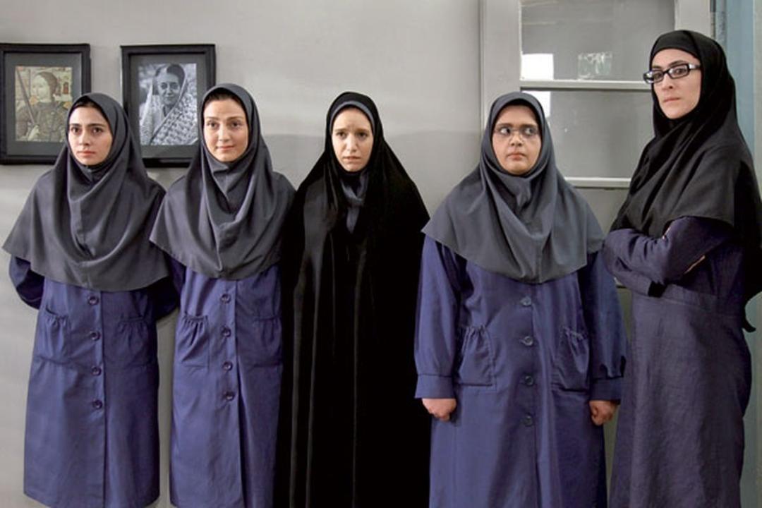 نمایی از فیلم ورود آقایان ممنوع
