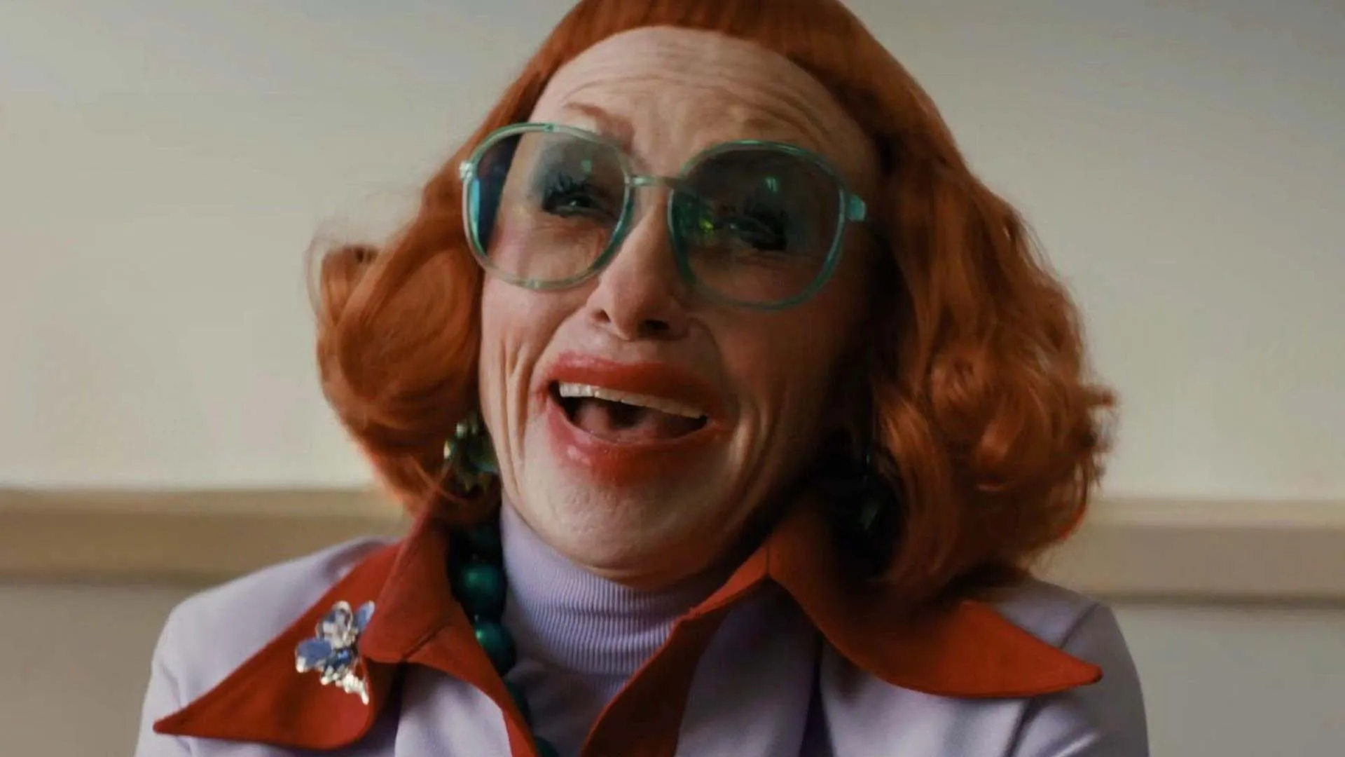 کارگردان فیلم «سلاح‌ها» ساخت پیش‌درآمدی بر شخصیت «عمه گلادیس» را تأیید کرد